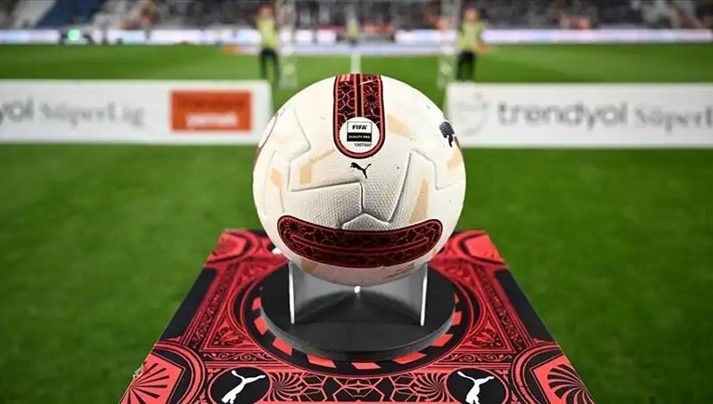 Süper Lig'de Şampiyonluğa Giden Yolda 36. Hafta Heyecanı