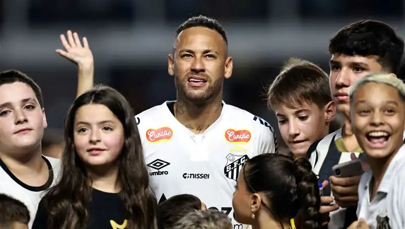 Fenerbahçe, Neymar İle İlgili Kararını Verdi: Hayaller Gerçek Olacak mı?
