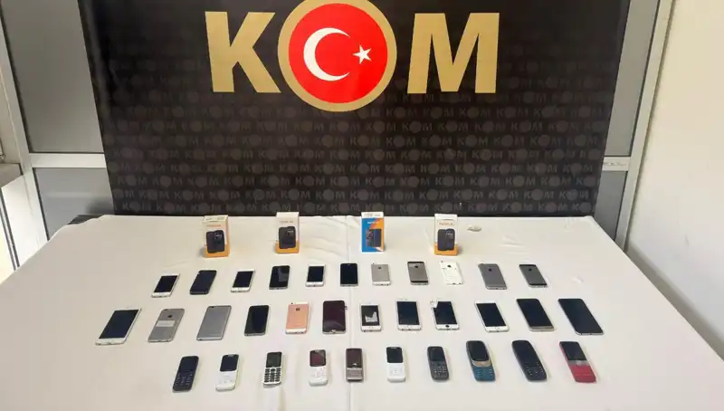 Gümrük Kaçağı Cep Telefonları Neden Artıyor? İşte 37 Yeni Olay!
