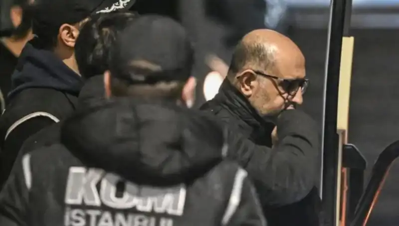 Aziz İhsan Aktaş'ın Ev Hapsi Kaldırıldı, Yeni Süreç Başladı