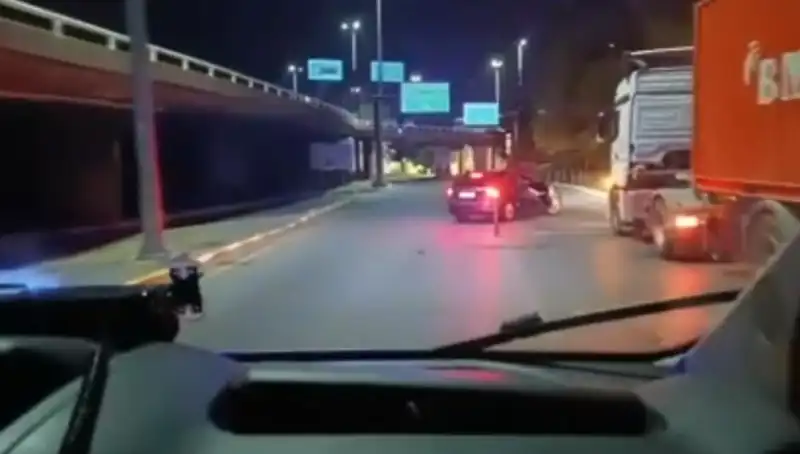 İstanbul'da Şok Kaçakçılık Operasyonu: 36 Milyon TL Değerinde Ürün Ele Geçirildi