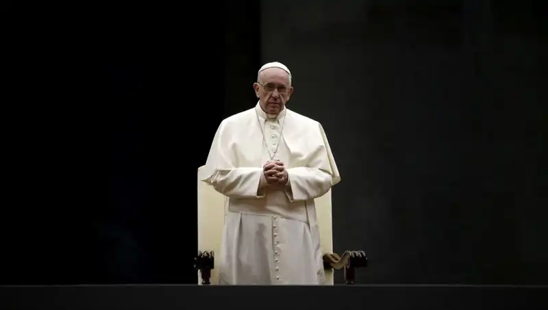 Kapıcılıktan Papalığa: Francis'in Efsanevi Hayat Hikayesi