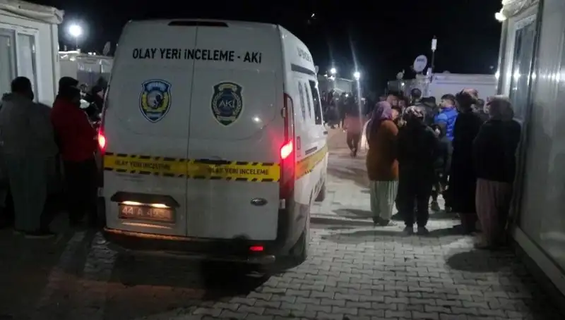 Husumet Götüren Kavgada Kan Aktı: Olayın Detayları Ortaya Çıktı