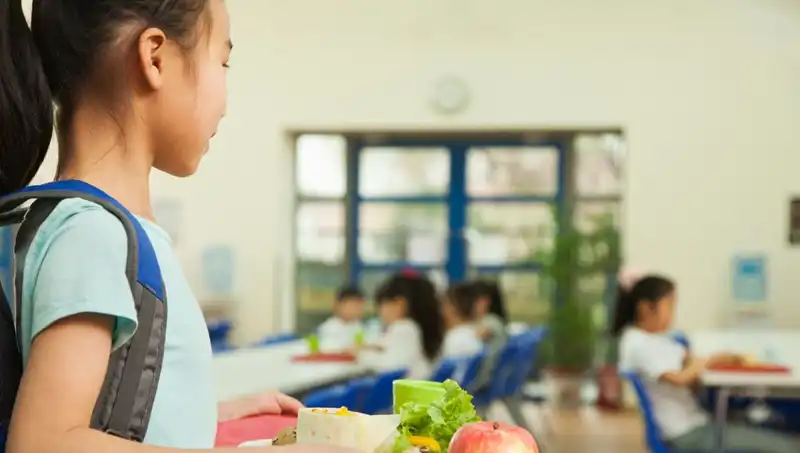 İspanya’da Obezite ile Mücadele: Yağlı Yiyecekler Restoran Menülerinden Çıkıyor