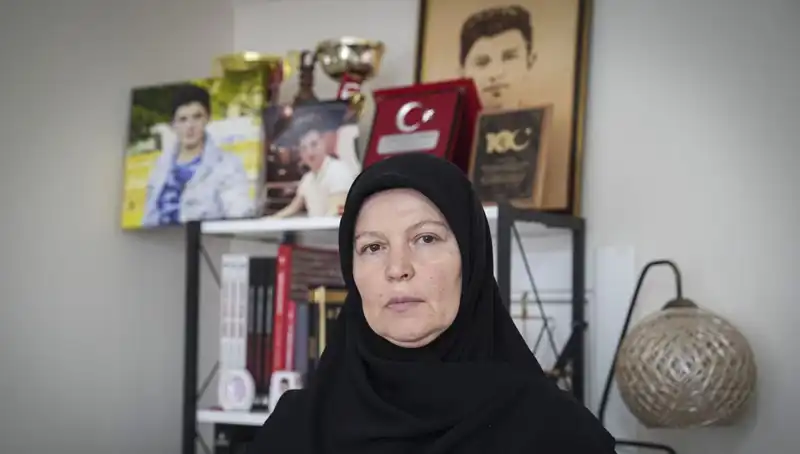 15 Temmuz'un Kahramanı: 9 Yıldır Dinmeyen Acı Mahir Ayabak'ın Annesinde