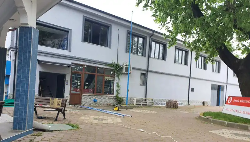 Tabela Takarken 3 Metreden Düşen Adamın Hayatta Kalma Mücadelesi