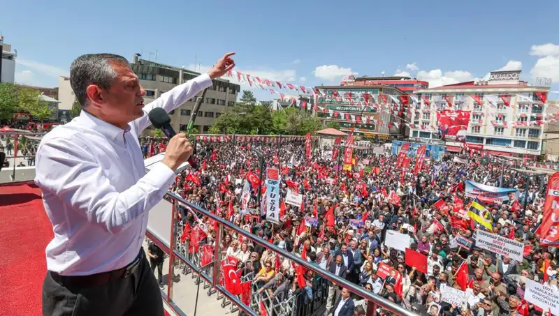 Özgür Özel: Örgütün Silah Bırakmasını Destekliyoruz, Barışa Giden Yol!