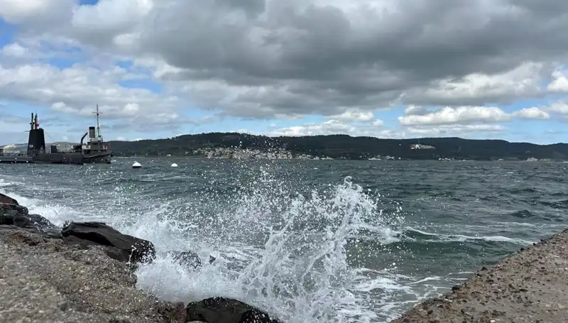 Beykoz Sahillerinde Denize Girmek Yasaklandı: Sebebi Ne?