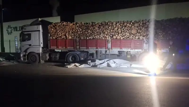 Brandayı Toplayan TIR Sürücüsüne Otomobilin Çarpması: Detaylar Ortaya Çıktı