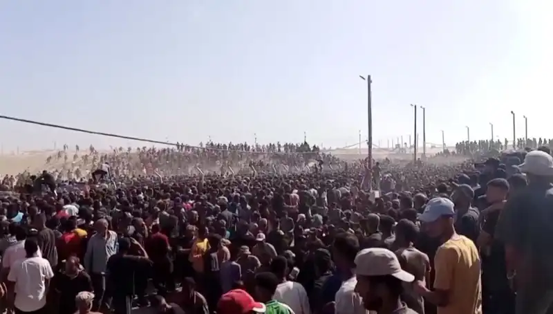 İsrail Gazze’de Yardım Dağıtım Noktasına Yine Saldırdı: 26 Kişi Hayatını Kaybetti