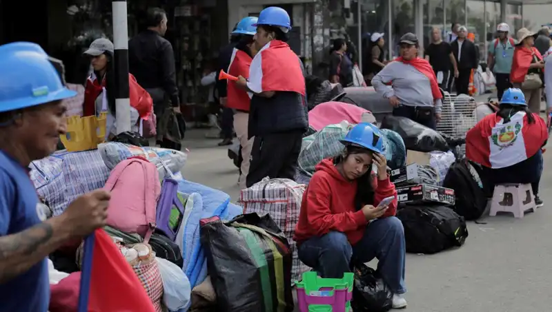 Peru'daki Madenciler Sokaklarda: Protestoların Nedenleri ve Etkileri