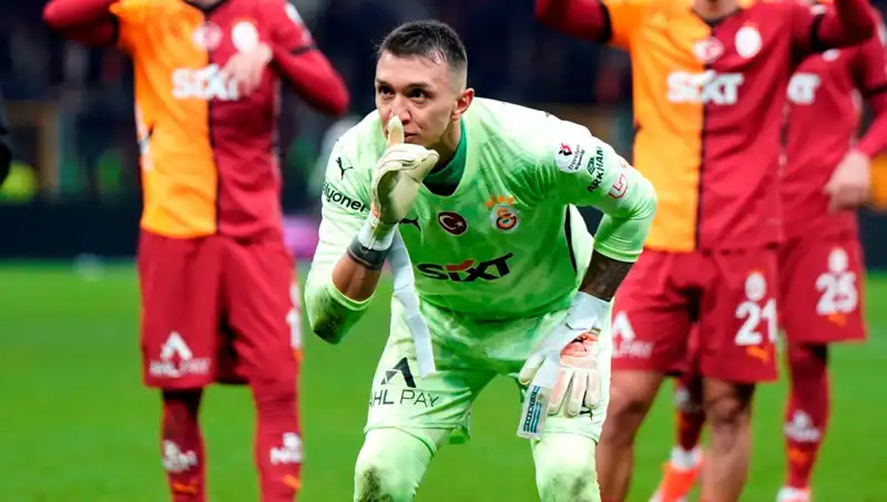 Muslera'nın Yerine Geçecek İsim İçin Gün Sayıyoruz!